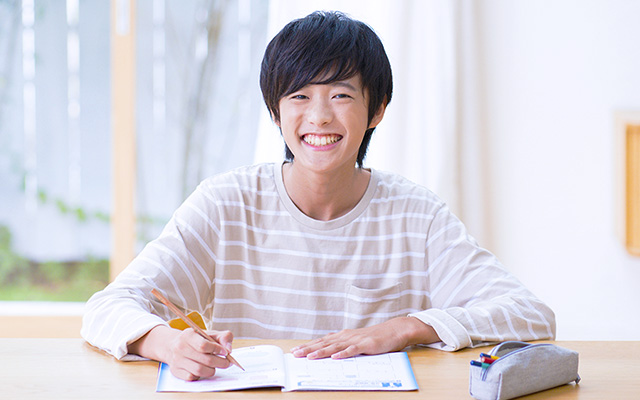目標に合わせて、 さらに力を伸ばす 教材・サービスを ご用意しました。